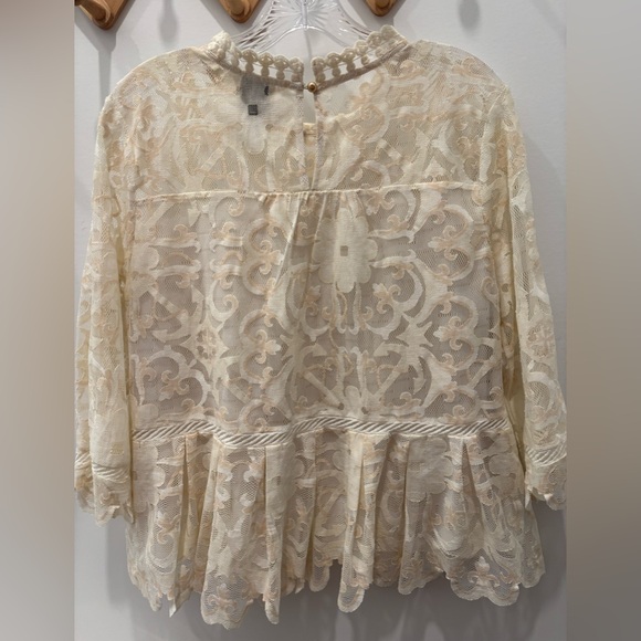 Anthropologie HD in Paris lace top - Picture 2 of 6